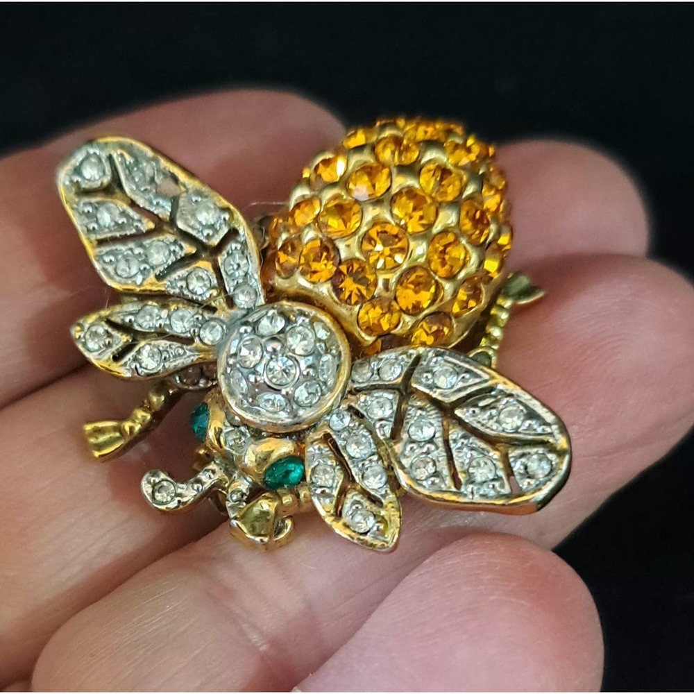 Vintage Crystal Rhinestone Bumblebee Brooch Pin